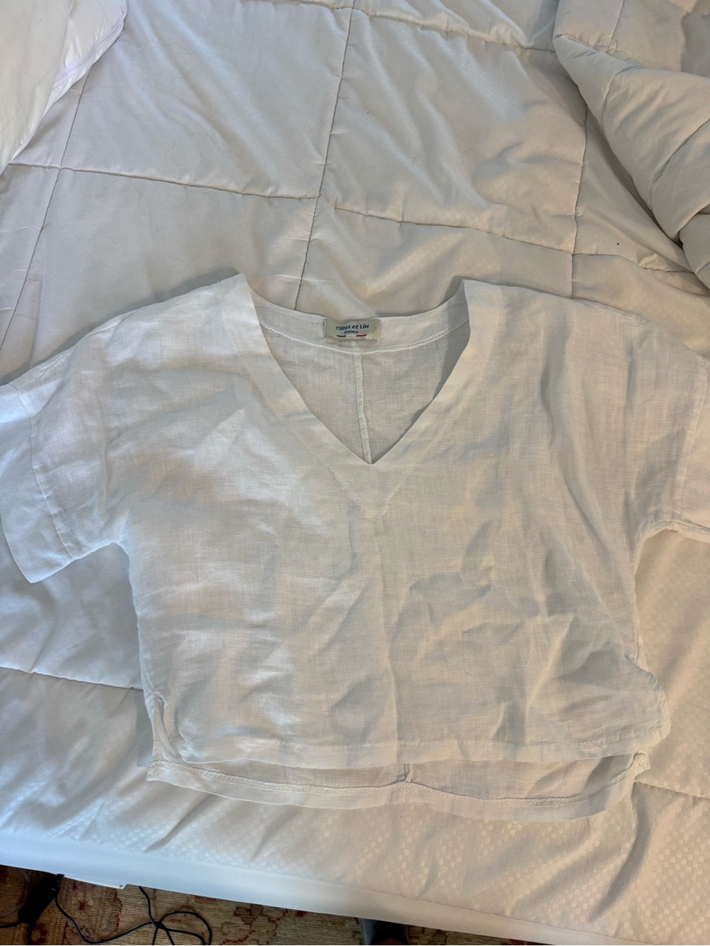 French Linen V-Neck Short Sleeve Top in White